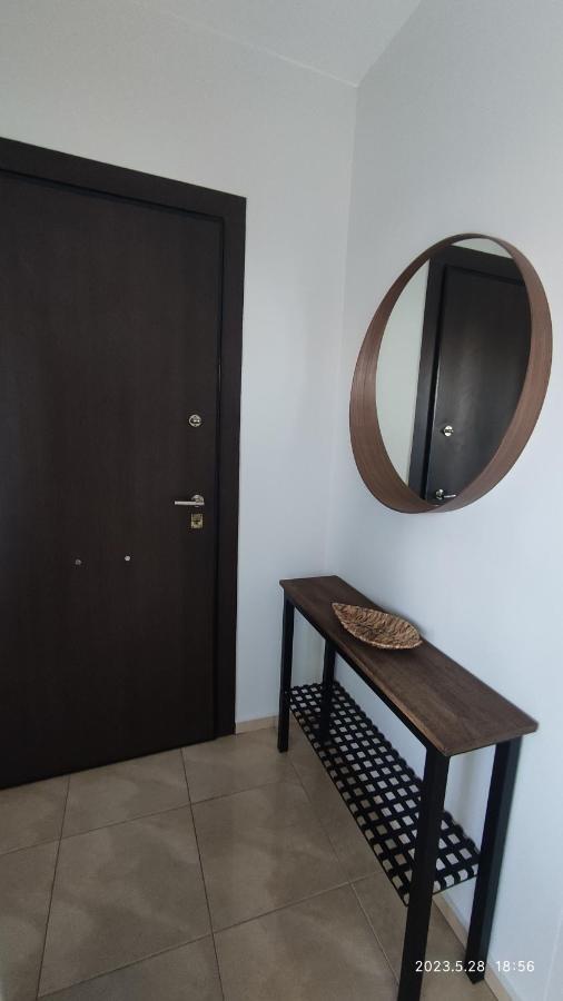 Urbi Garden Apartment Artemida  Luaran gambar