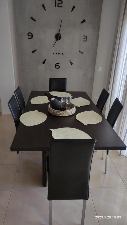 Urbi Garden Apartment Artemida  Luaran gambar