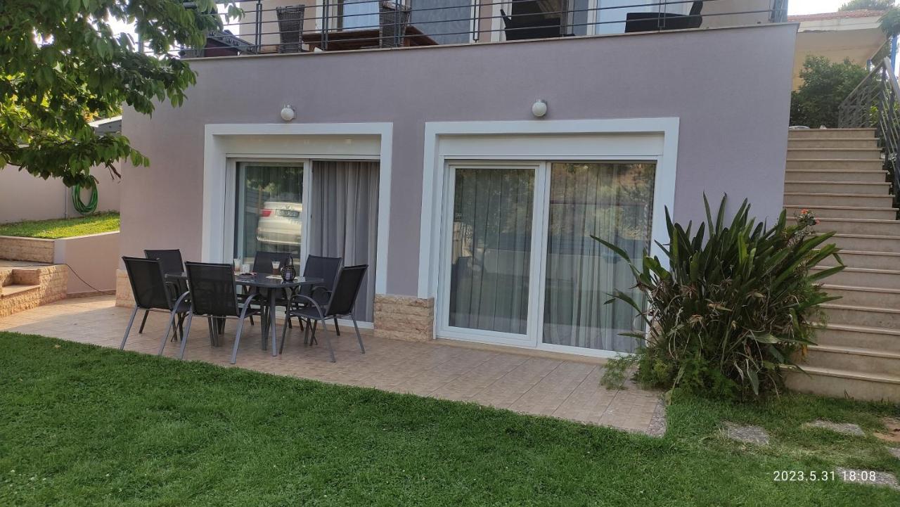 Urbi Garden Apartment Artemida  Luaran gambar