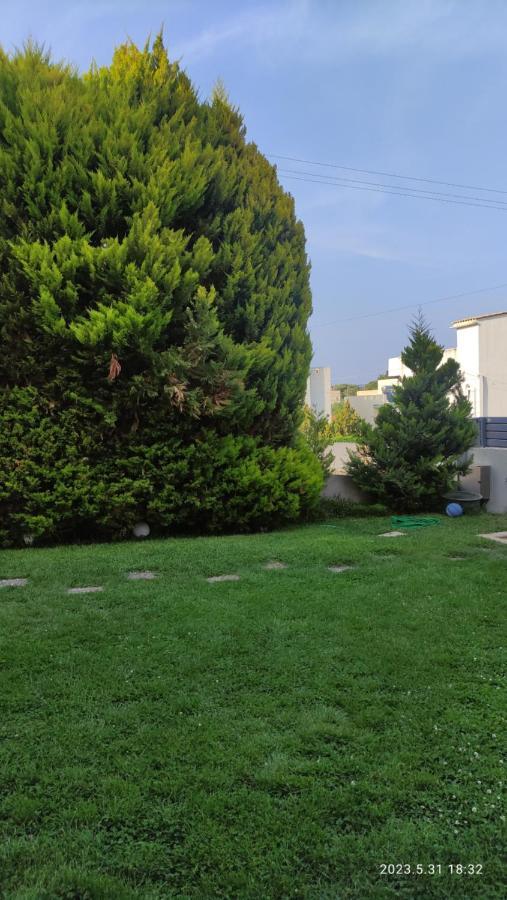 Urbi Garden Apartment Artemida  Luaran gambar
