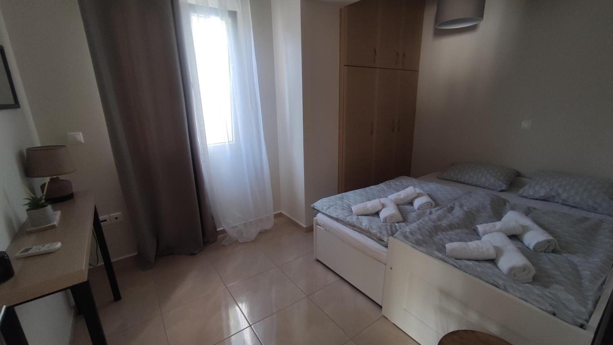 Urbi Garden Apartment Artemida  Luaran gambar