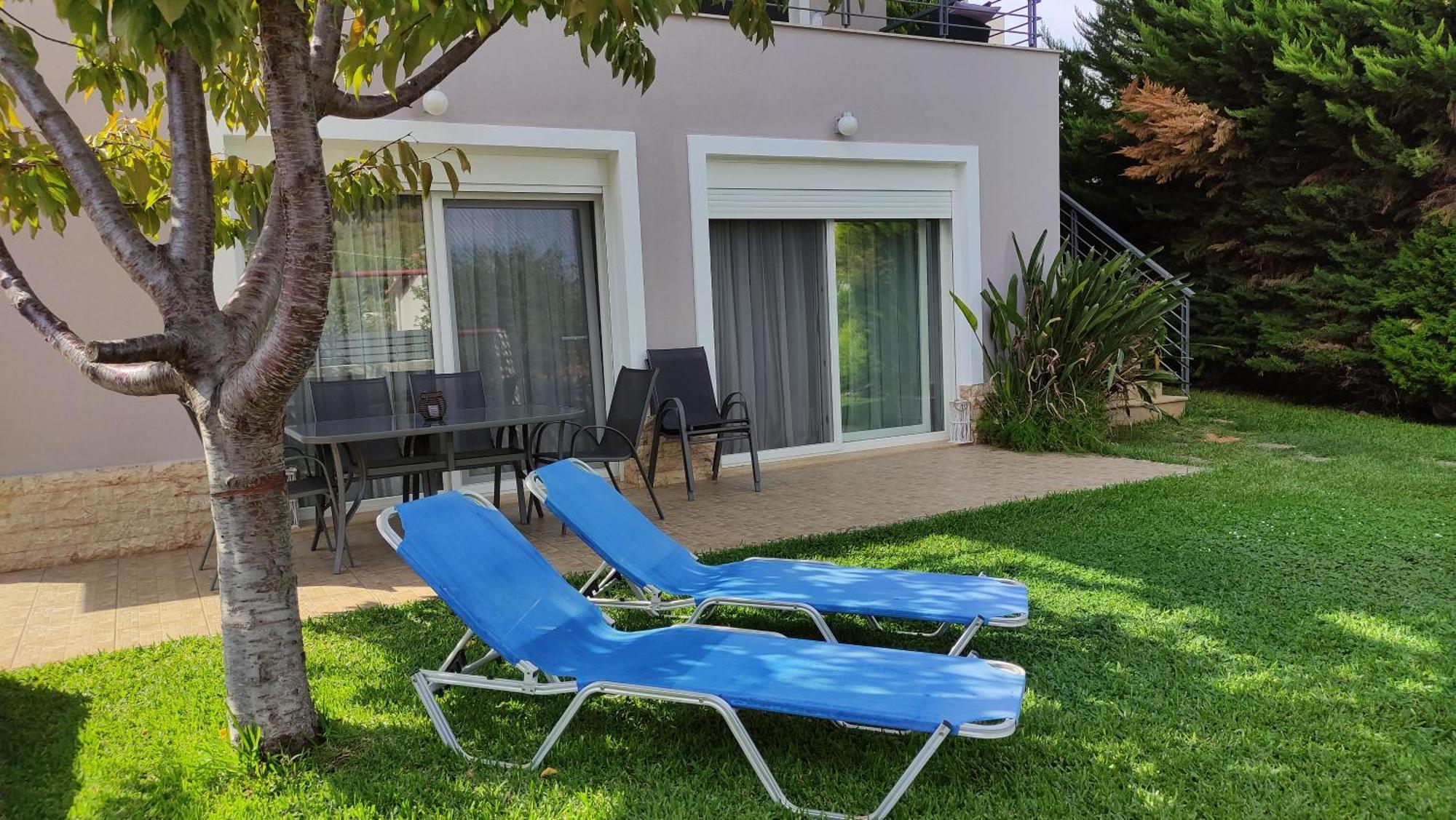 Urbi Garden Apartment Artemida  Luaran gambar